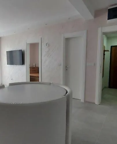 Sumski San 1 아파트 *